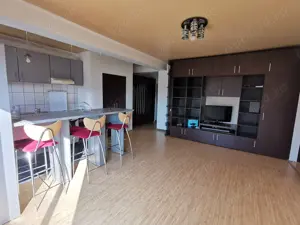 Proprietar vând apartament cu 2 camere + garaj, Florești, strada Stejarului  - imagine 4