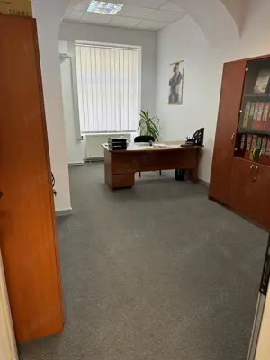 Inchiriez spatiu de birouri localizat in zona centrala (zona bld. Victoriei), in cladire de birouri - imagine 4