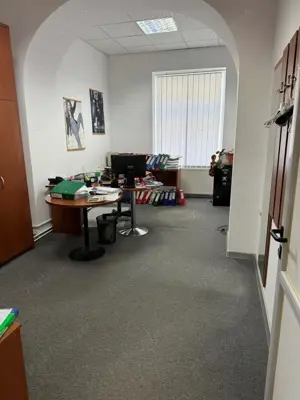 Inchiriez spatiu de birouri localizat in zona centrala (zona bld. Victoriei), in cladire de birouri - imagine 2