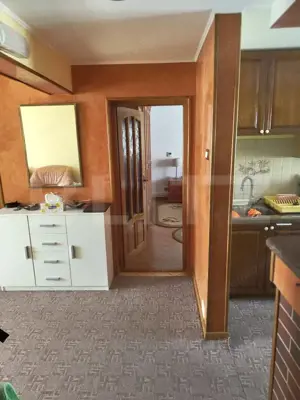 Apartament 3 camere, 70mp, Radauti - imagine 2