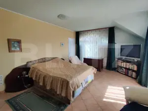 Casa deosebita 260 mp, teren 400 mp, zona Andrei Muresanu Engels - imagine 10