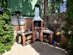 Casa deosebita 260 mp, teren 400 mp, zona Andrei Muresanu Engels - imagine 13