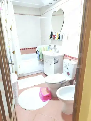 Apartament 3 camere, 70mp, Radauti - imagine 13