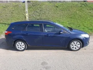 Vând Ford Focus mk3 - imagine 4