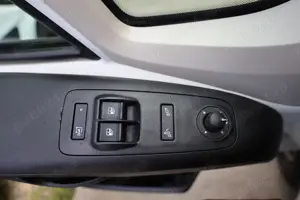 Peugeot Boxer 2.0 100 HP L2H2 - imagine 18