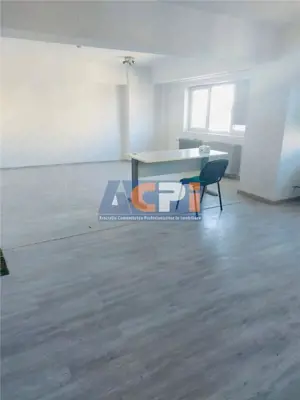 Inchiriere spatiu birou 80 mp Pia #539;a Victoriei