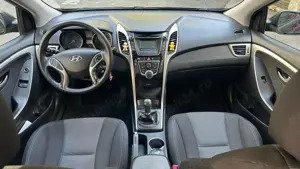 Hyundai i30 1.4 CRDI Blue - imagine 8