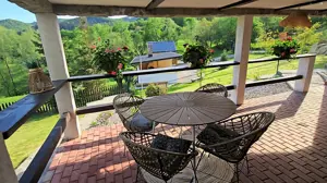 Casa de Vacanta in Bucovina! Zona Turistica Cacica! 0727817187 - imagine 10