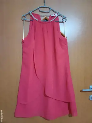 Vand rochie rosie, XL, Body Flirt, în stare excelentă, fără defecte