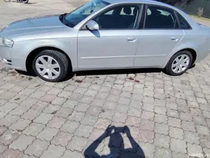 Vand audi A4 B7  - imagine 3