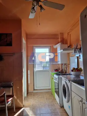 Apartament, 3 camere decomandate, RMB, Bacau. - imagine 5
