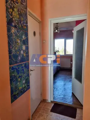 Apartament, 3 camere decomandate, RMB, Bacau. - imagine 7