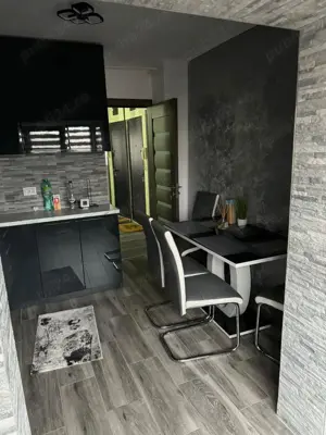 Apartament ---3 CAMERE  impecabil --- MOBILAT  - imagine 2