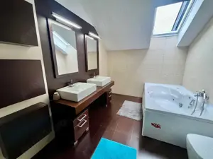 A 1607 De vânzare casă singur în curte în Tg Mureș - 7 Noiembrie - imagine 11