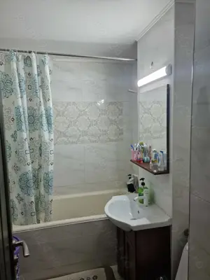 apartament 3 camere - imagine 8