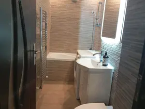 Apartament 2 camere, decomandat,  zona 9 Mai - imagine 5