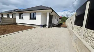 Case individuale la cheie, pe un singur nivel – Cartier Partoș, Alba Iulia - imagine 4