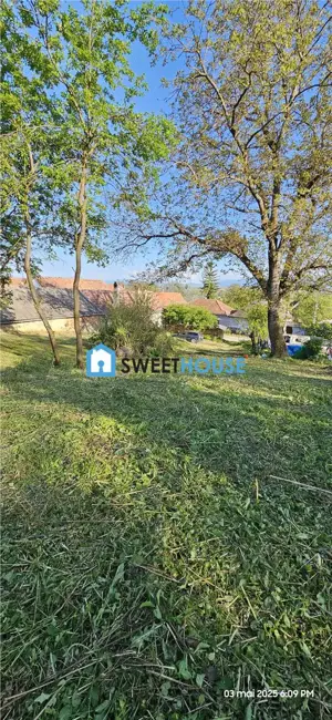 Teren intravilan cu utilitati  in Sona