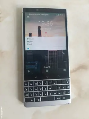 [Key2] Vând BlackBerry Key 2, cu trei probleme [poze reale]