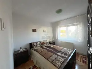 Apartament Pet Friendly etajul 1 cu  3 camere balcon zona centrala - imagine 3