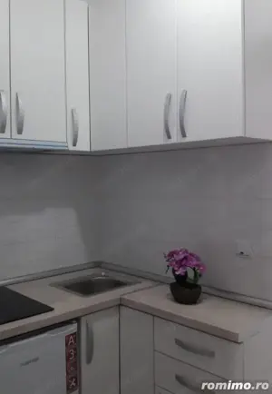 garsoniera de vanzare zona Blajcovici  - imagine 3