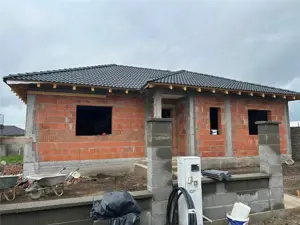 Sag- 3dormitoare- teren generos