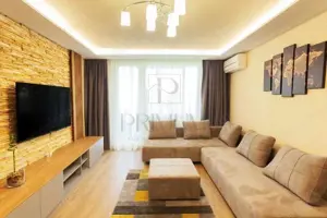 CENTRAL - 3 CAM - RENOVAT - 2 BALCOANE - BOXA - ETJ.INTERMEDIAR