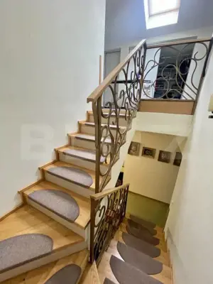 Zamca – Apartament 5 Camere, Curte Proprie, 185 mp - imagine 6