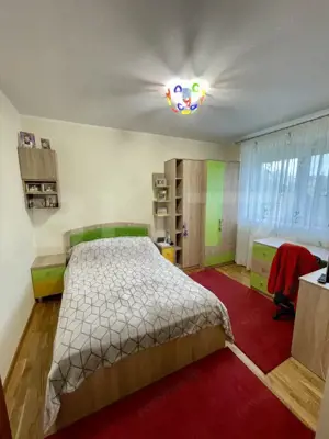 Zamca – Apartament 5 Camere, Curte Proprie, 185 mp - imagine 2