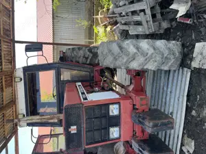 Tractor International - imagine 3 Tractor International - imagine 3