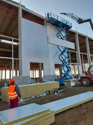 Angajez Montatori Structura si Panouri Sandwich - imagine 2