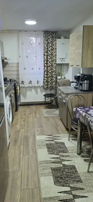 Vând apartament 2 camere