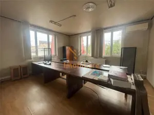 SPATIU BIROURI CENTRAL | 5 CAMERE | 137 MP UTILI | LOCURI DE PARCARE | CENTRAL ORADEA - imagine 3