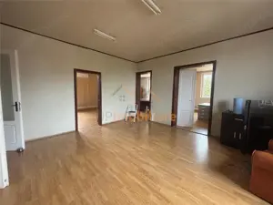 SPATIU BIROURI CENTRAL | 5 CAMERE | 137 MP UTILI | LOCURI DE PARCARE | CENTRAL ORADEA