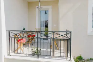 Monarch Village; Mosnita Noua, 3 camere la parter.