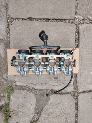 CARBURATOARE / suzuki / gsxr 600 / SRAD - imagine 2