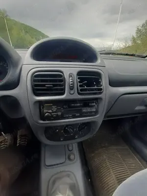 Renault Clio 1,2 - imagine 4