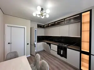 Apartament cu 2 camere de inchiriat zona Grivitei