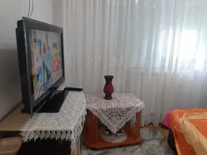 Vanzare Apart. 2 cam. cf.2, parter, mobilat si utilat la cheie, zona Obor - aproape de Market-Profi - imagine 6