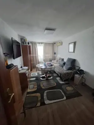 3 Camere, Centrala Proprie, Bloc 1981, Militari-Bdul Uverturii.