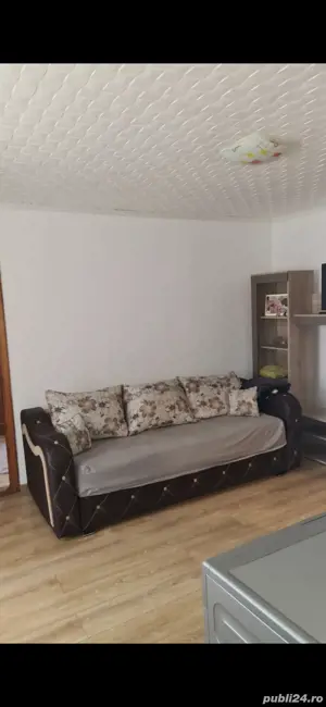 apartament de închiriat  200euro