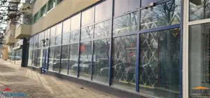 Spatiu ultracomercial pe Bulevardul Revolutiei cu front 22ml