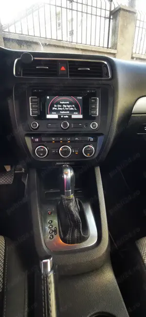 Volkswagen Jetta 1.4 Hybrid DSG Highline 2013  - imagine 9