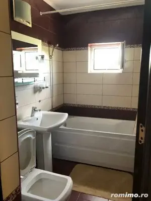 apartament o camera zona Modern  - imagine 2