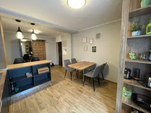 P-ta Marasti. 3 camere. Etaj intermediar. Amenajat. - imagine 5