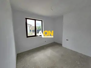 Casa semifinisata, 4 camere, 393 mp teren,  Barabant - imagine 11