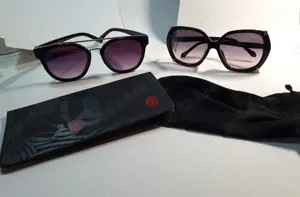 2 perechi de ochelari vechi