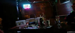 Bar de noapte angajează fete  dansatoare, animatoare 
