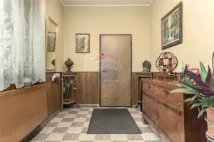 Refugiu elegant în inima Bucureștiului – Proprietate cu suflet - imagine 14