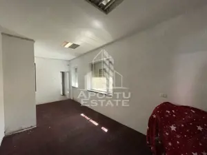 Spatiu comercial, 255 mp + curte betonata, Ronat - imagine 8